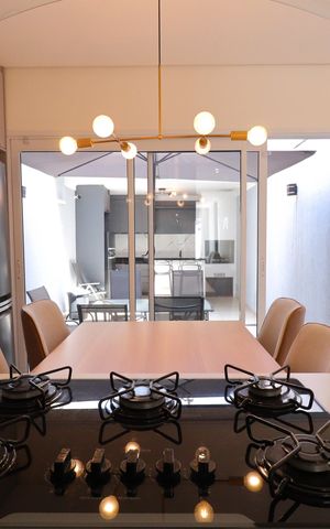 Casa para alugar com 143m², 2 quartos e 2 vagasCozinha