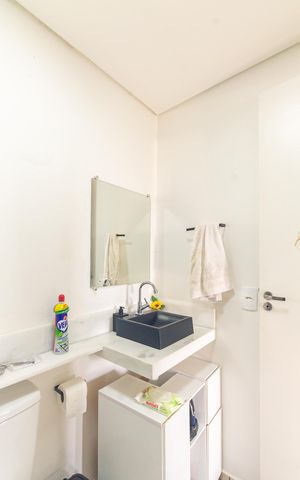 Apartamento à venda com 42m², 2 quartos e sem vaga Apartamento à venda com 42m², 2 quartos e sem vagaBanheiro