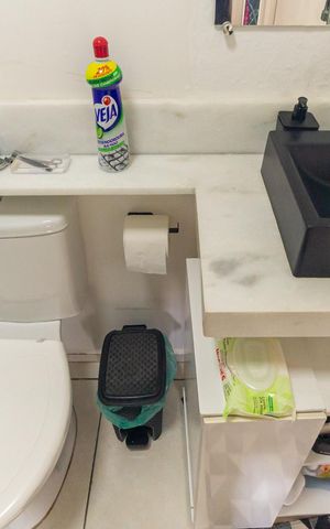 Apartamento à venda com 42m², 2 quartos e sem vaga Apartamento à venda com 42m², 2 quartos e sem vagaBanheiro