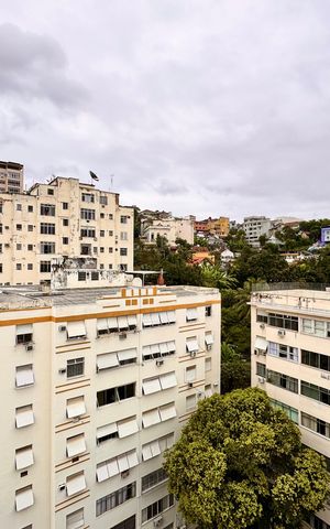 Apartamento à venda com 95m², 2 quartos e 1 vaga