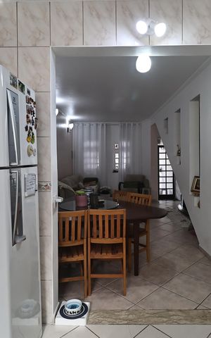 Casa para alugar com 145m², 2 quartos e 2 vagas Casa para alugar com 145m², 2 quartos e 2 vagasCozinha