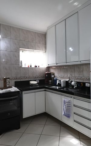 Casa para alugar com 145m², 2 quartos e 2 vagas Casa para alugar com 145m², 2 quartos e 2 vagasCozinha