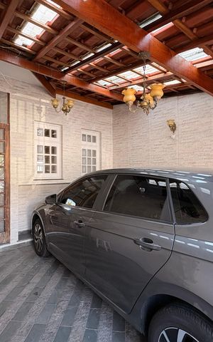 Casa para alugar com 145m², 2 quartos e 2 vagas Casa para alugar com 145m², 2 quartos e 2 vagasGaragem