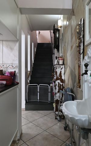 Casa para alugar com 145m², 2 quartos e 2 vagas Casa para alugar com 145m², 2 quartos e 2 vagasLavabo