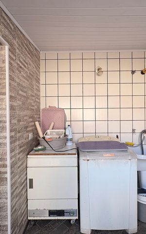 Casa para alugar com 145m², 2 quartos e 2 vagas Casa para alugar com 145m², 2 quartos e 2 vagasLavanderia