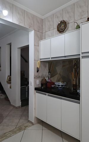 Casa para alugar com 145m², 2 quartos e 2 vagas Casa para alugar com 145m², 2 quartos e 2 vagasCozinha