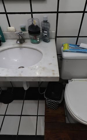 Casa para alugar com 145m², 2 quartos e 2 vagas Casa para alugar com 145m², 2 quartos e 2 vagasBanheiro da suíte 1