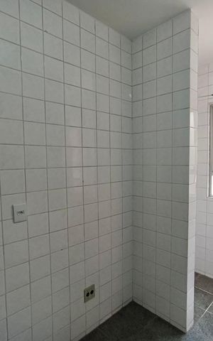 Apartamento para alugar com 45m², 2 quartos e 1 vaga Apartamento para alugar com 45m², 2 quartos e 1 vagaCozinha e Área de Serviço