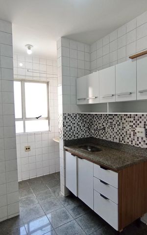 Apartamento para alugar com 45m², 2 quartos e 1 vaga Apartamento para alugar com 45m², 2 quartos e 1 vagaCozinha e Área de Serviço