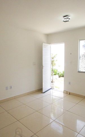 Casa à venda com 70m², 2 quartos e 1 vagaSala