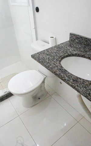 Casa à venda com 70m², 2 quartos e 1 vagaBanheiro Social
