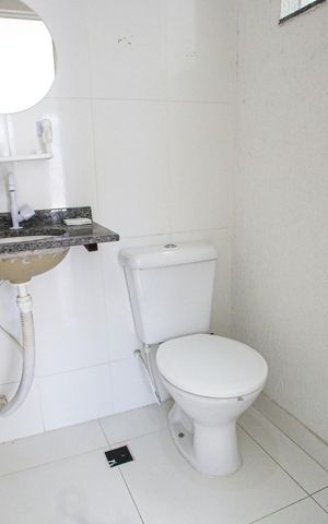 Casa à venda com 70m², 2 quartos e 1 vagaLavabo