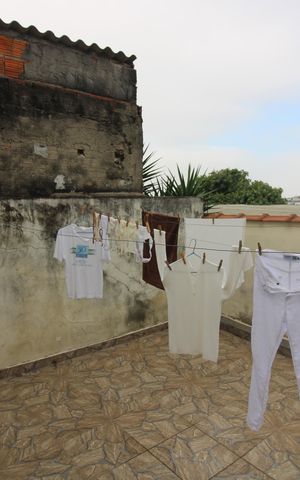 Casa à venda com 150m², 3 quartos e 2 vagasQuintal fundo
