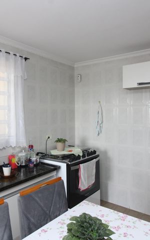 Casa à venda com 150m², 3 quartos e 2 vagasCozinha