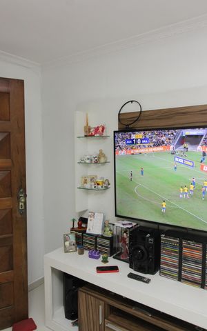 Casa à venda com 150m², 3 quartos e 2 vagasSala