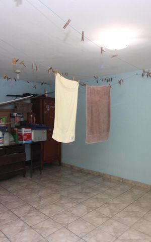 Casa à venda com 150m², 3 quartos e 2 vagasQuintal coberto