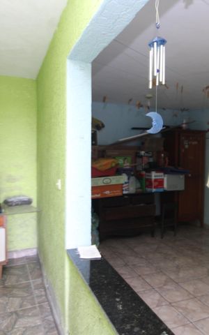 Casa à venda com 150m², 3 quartos e 2 vagasQuintal coberto