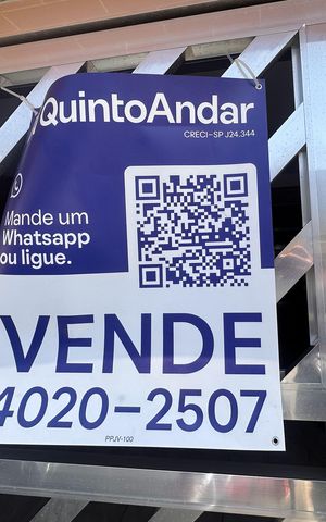 Casa à venda com 143m², 2 quartos e 2 vagas Casa à venda com 143m², 2 quartos e 2 vagasPlaca