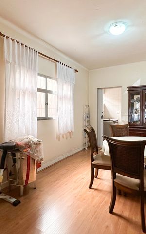 Casa à venda com 143m², 2 quartos e 2 vagas Casa à venda com 143m², 2 quartos e 2 vagasSala de Jantar