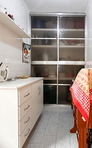 Casa à venda com 143m², 2 quartos e 2 vagas Casa à venda com 143m², 2 quartos e 2 vagasQuarto de Serviço