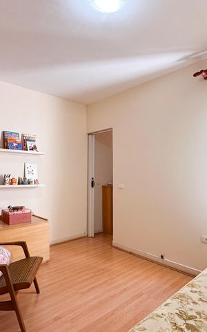 Casa à venda com 143m², 2 quartos e 2 vagas Casa à venda com 143m², 2 quartos e 2 vagasQuarto 1
