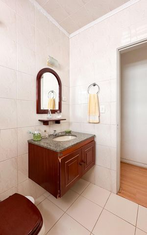 Casa à venda com 143m², 2 quartos e 2 vagas Casa à venda com 143m², 2 quartos e 2 vagasBanheiro Social 3
