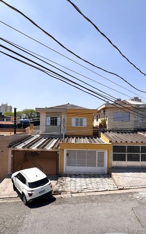 Casa à venda com 143m², 2 quartos e 2 vagas Casa à venda com 143m², 2 quartos e 2 vagasVista da Sacada do Quarto 2