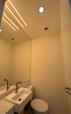 Apartamento para alugar com 69m², 2 quartos e 2 vagas Apartamento para alugar com 69m², 2 quartos e 2 vagasBanheiro 3