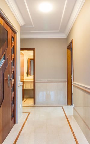 Apartamento para alugar com 234m², 4 quartos e 4 vagas Apartamento para alugar com 234m², 4 quartos e 4 vagasHall de entrada