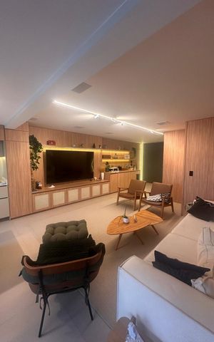 Apartamento à venda com 130m², 2 quartos e 1 vaga Apartamento à venda com 130m², 2 quartos e 1 vagaSala