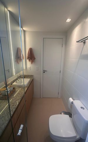 Apartamento à venda com 130m², 2 quartos e 1 vaga Apartamento à venda com 130m², 2 quartos e 1 vagaBanheiro 1