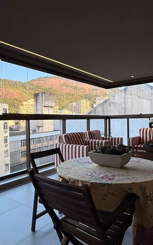 Apartamento à venda com 144m², 3 quartos e 2 vagas Apartamento à venda com 144m², 3 quartos e 2 vagasVaranda