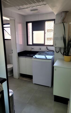 Apartamento à venda com 93m², 2 quartos e 2 vagas Apartamento à venda com 93m², 2 quartos e 2 vagasCozinha