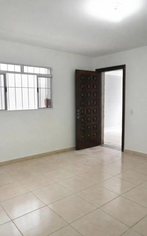 Casa para alugar com 74m², 3 quartos e 3 vagas