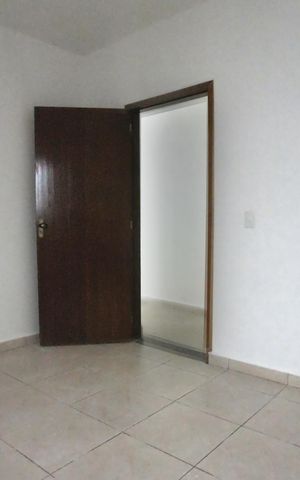Casa para alugar com 74m², 3 quartos e 3 vagas Casa para alugar com 74m², 3 quartos e 3 vagasQuarto 1