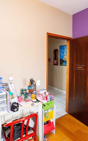 Casa à venda com 460m², 4 quartos e 3 vagasQuarto 2