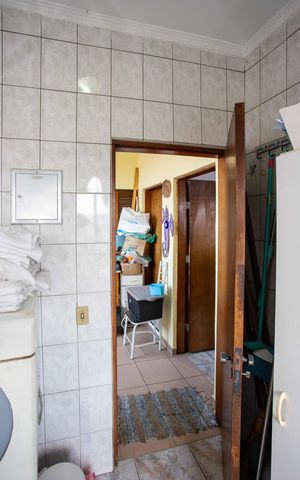 Casa à venda com 460m², 4 quartos e 3 vagasÁrea de Serviço