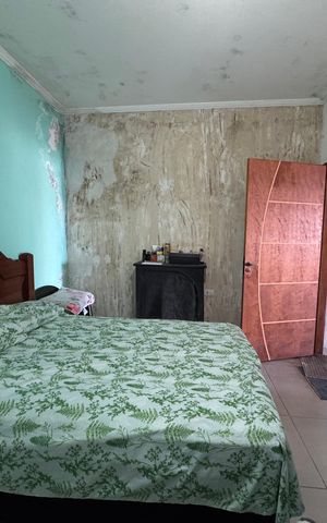 Casa à venda com 236m², 4 quartos e 2 vagas Casa à venda com 236m², 4 quartos e 2 vagasQuarto 1 - Quarto Externo