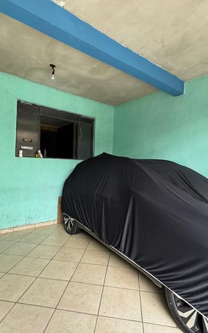 Casa à venda com 236m², 4 quartos e 2 vagas Casa à venda com 236m², 4 quartos e 2 vagasGaragem