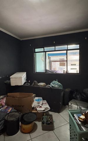 Casa à venda com 236m², 4 quartos e 2 vagas Casa à venda com 236m², 4 quartos e 2 vagasSala 2 - Casa 2