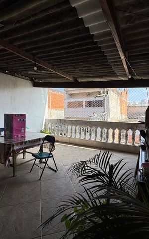 Casa à venda com 236m², 4 quartos e 2 vagas Casa à venda com 236m², 4 quartos e 2 vagasÁrea gourmet