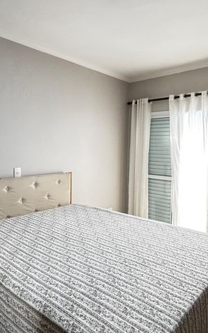 Casa à venda com 102m², 2 quartos e 2 vagasSuite