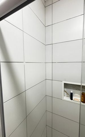 Casa à venda com 102m², 2 quartos e 2 vagasBanheiro