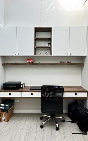 Casa à venda com 102m², 2 quartos e 2 vagasJardim de Inverno - Escritório