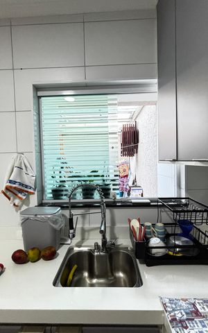 Casa à venda com 102m², 2 quartos e 2 vagasCozinha