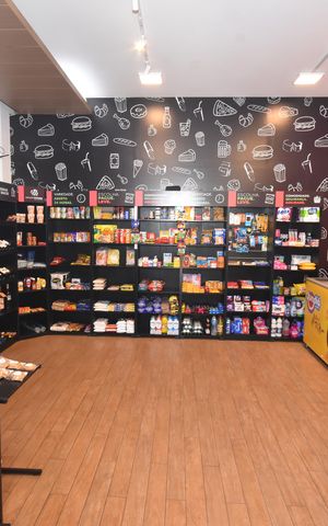 Apartamento à venda com 48m², 1 quarto e 1 vagaMercadinho