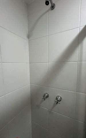 Apartamento para alugar com 70m², 3 quartos e 1 vagaBanheiro do Quarto 3 - Suíte