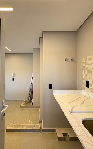 Apartamento à venda com 78m², 2 quartos e 2 vagasÁrea de Serviço