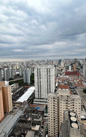 Apartamento à venda com 50m², 2 quartos e sem vaga Apartamento à venda com 50m², 2 quartos e sem vagaVista Quarto 2