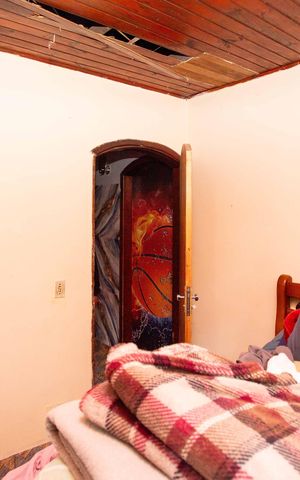 Casa à venda com 251m², 3 quartos e 2 vagasQuarto 3